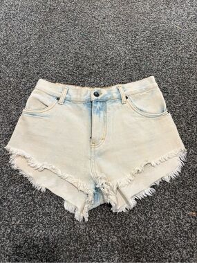Rusty Light Wash Frayed Hem Jean Shorts